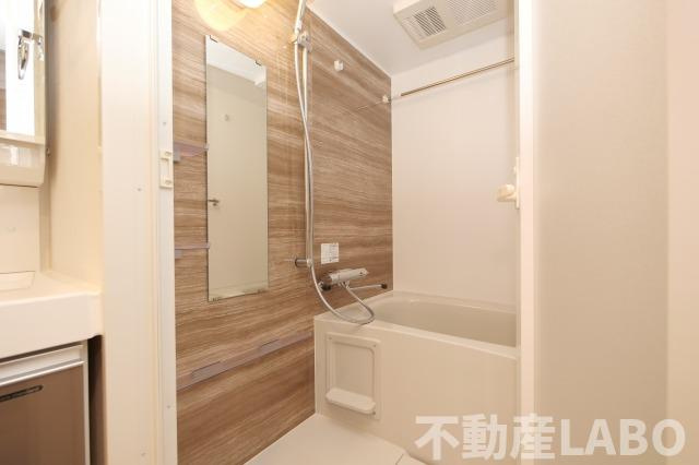 弁天町プライマリーワンの浴室