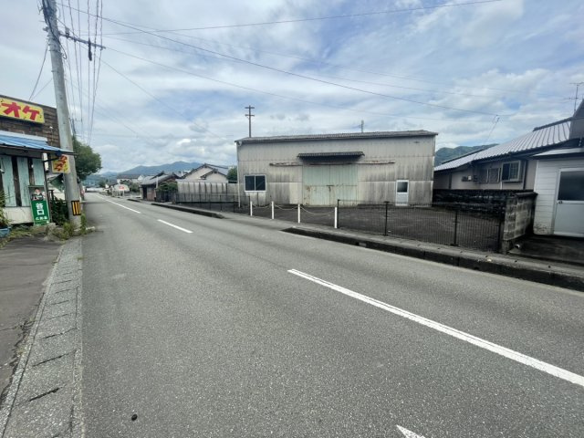 本野町956-1倉庫の外観