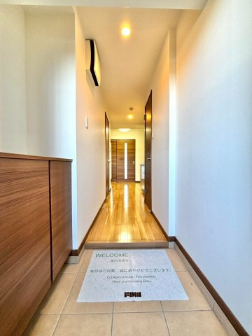 IMASA・MORUGEN壱番館の玄関