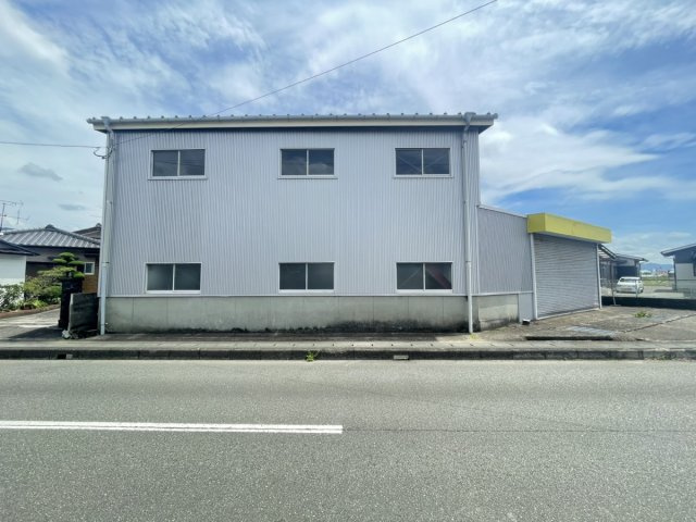 本野町962-2倉庫の外観