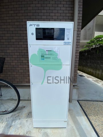 グランメゾン上牟田のエントランス