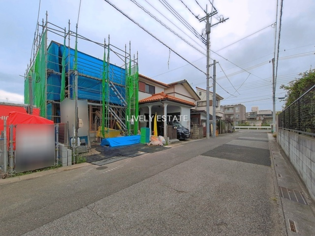 越谷市川柳町3丁目 新築分譲住宅の前面道路含む現地写真