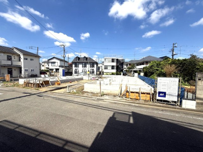 【外観】 | 【仲介手数料１００万円ＯＦＦ！】■和泉多摩川駅３分■狛江１０分■性能評価６項目で最高評価■ＺＥＨ水準 | 諸費用１００万円ＯＦＦ！
決算キャンペーン！
家計応援サービスの限界に挑戦中！
■和泉多摩川駅３分
■狛江駅１０分
■耐震性など６項目で最高評価
■ＺＥＨ水準
■省エネラベル
■モデルハウス見学可