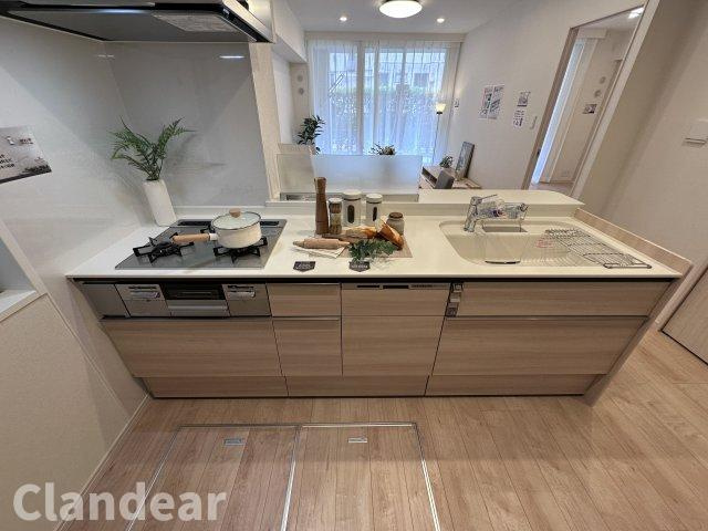 ヒルズ金町のキッチン|ドキドキの新生活も、安心してスタート。ぴったりの住まいを見つけませんか？クランディアが一緒に住まい選びをサポートします‼　まずは、お気軽にお問合せください　＃クランディア