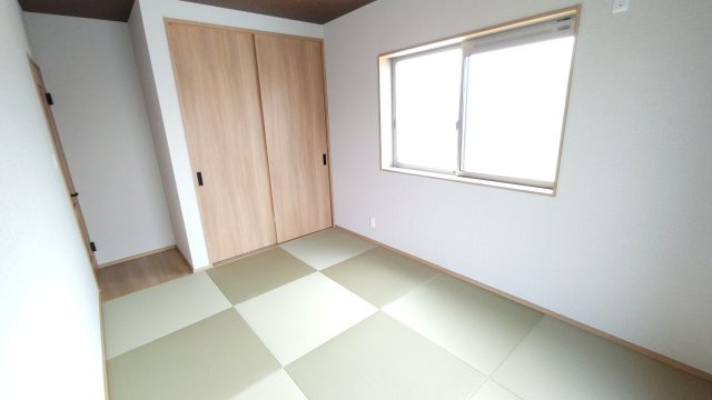 神戸市垂水区本多聞　新築戸建ての和室