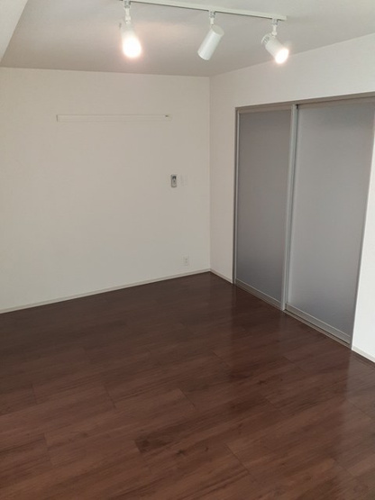 【寝室】 | シルバレイ