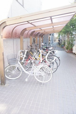 【その他共用部分】 | グランデ幕張 | 駐輪場です。
