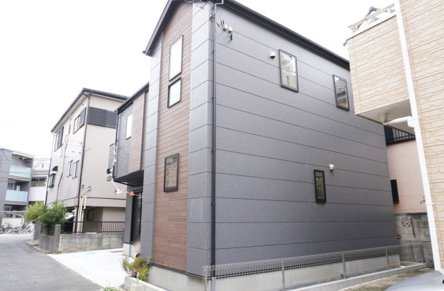 越谷市赤山町4丁目 新築分譲住宅の外観