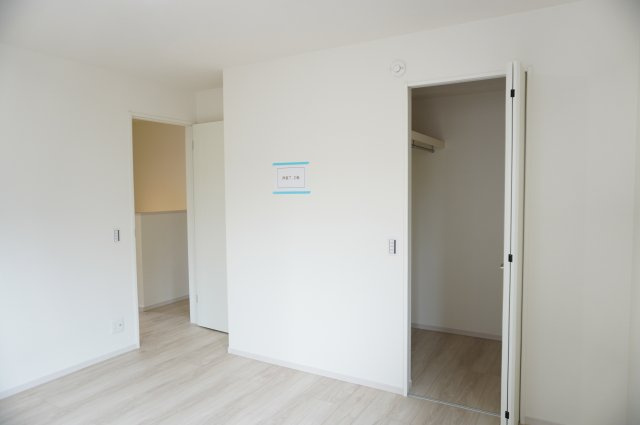 越谷市赤山町4丁目 新築分譲住宅の収納|ウォークインクローゼット