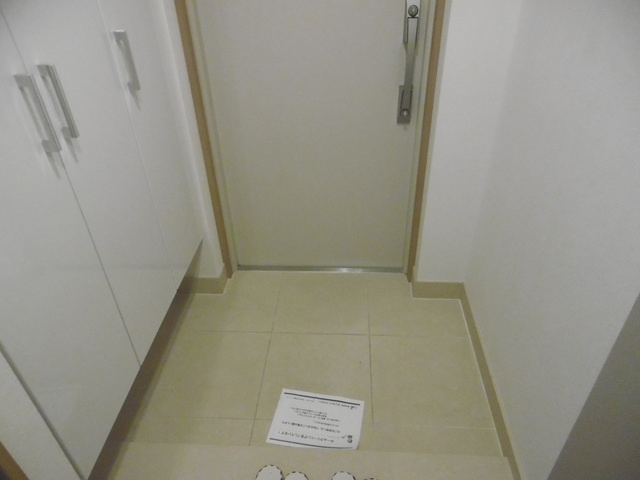 レジデンス西梅田の玄関