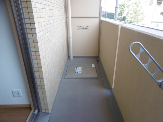 レジデンス西梅田のバルコニー