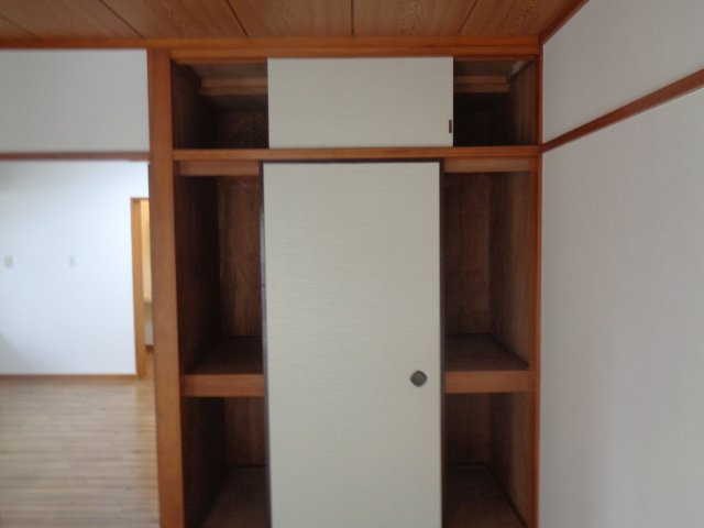 吉原マンションの収納