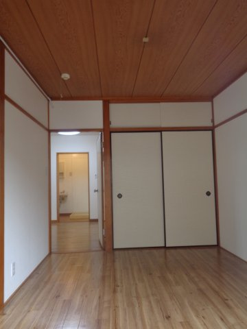 吉原マンションの洋室