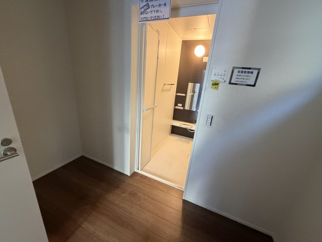 《仲介手数料無料》南区文蔵５丁目7-10新築一戸建てケイアイグレイス‎のランドリースペース
