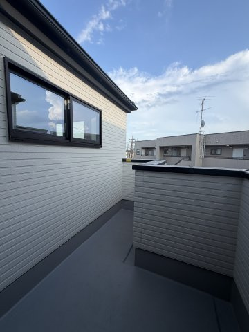 《仲介手数料無料》南区文蔵５丁目7-10新築一戸建てケイアイグレイス‎のバルコニー