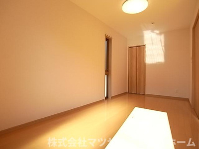 【寝室】 | アムール八籏