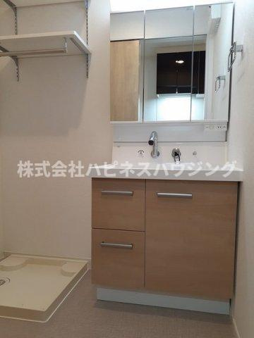ヴェゼルの洗面所
