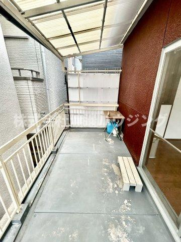 塚本５丁目一戸建のバルコニー
