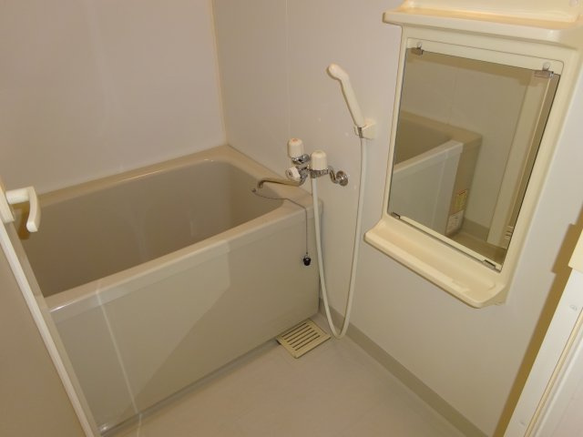 リリックコートサンフラワーの浴室|別部屋、参考写真になります