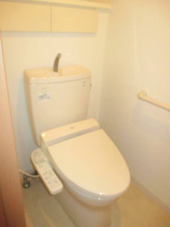 ライトコート四谷のトイレ|清潔感のあるトイレです