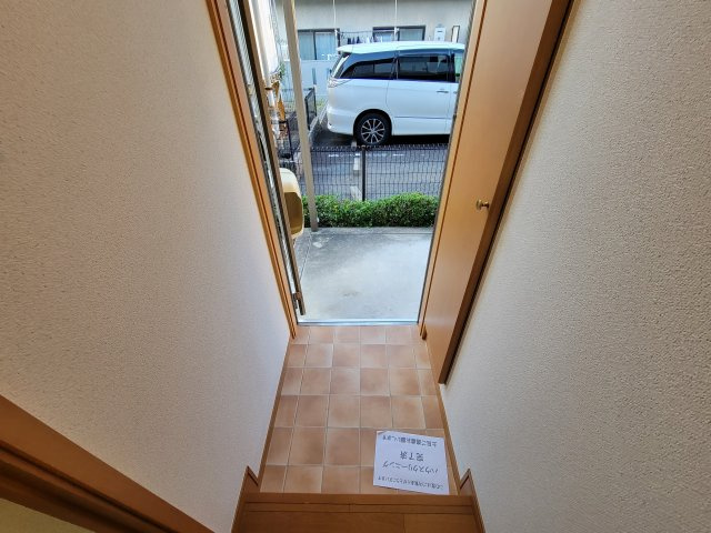 スカイハイツの玄関