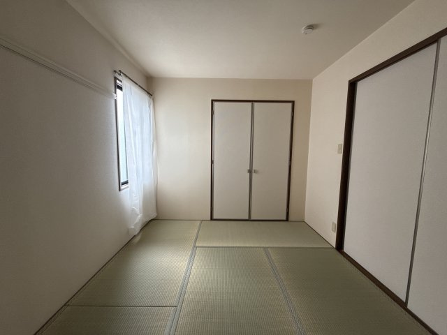 フォレスト浜の宮Ａ棟の和室