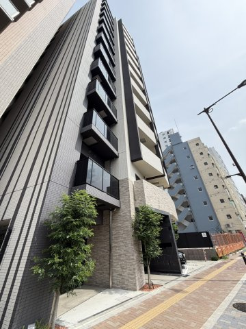 ZOOM池袋Westの外観