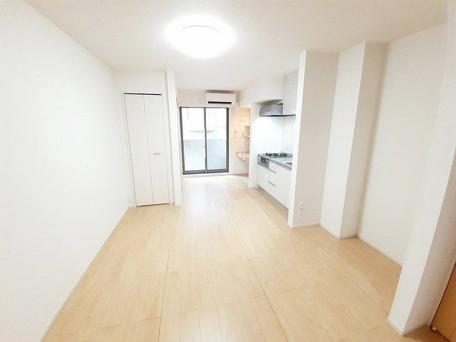 【居間・リビング】３２Ｗｅｓｔ