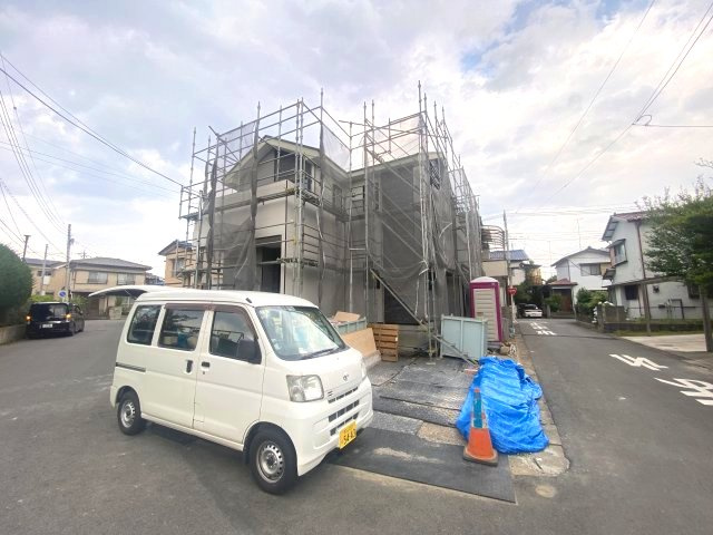【LIGARE】宇都宮市緑 第11期 全1棟の前面道路含む現地写真|〇1号棟〇
建築中の工程を確認できるのがは今ならではのメリットです。
周辺環境を含め、今からチェックがおすすめです。
先ずはお気軽にお問合せください！
※2026年6月撮影