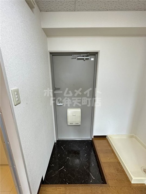 【玄関】 | エクシード倉垣 | 収納もある玄関です