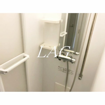 【浴室】 | メゾン上北 | シャワールームです。