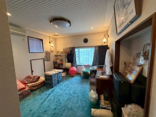 【洋室】 | 耶麻郡猪苗代町字新町　離れあり　5DK | 母屋
