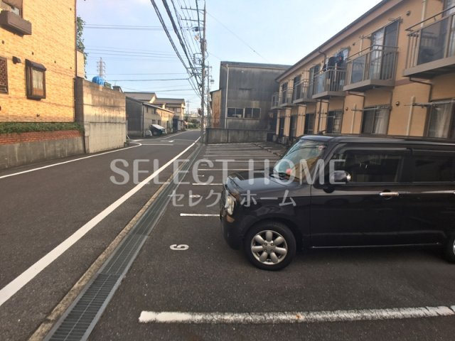 【駐車場】 | 第5カネイ八帖北町アパートＡ棟 | 駐車スペースもあります