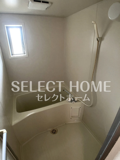 【浴室】 | 第5カネイ八帖北町アパートＡ棟 | 落ち着いた空間のお風呂です
