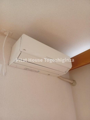 【設備】 | タウンハウス等々力 | 納戸以外全てのお部屋にエアコンが付いております。
