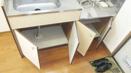 ヒルトップ豊栄のキッチン|キッチン下の収納です。