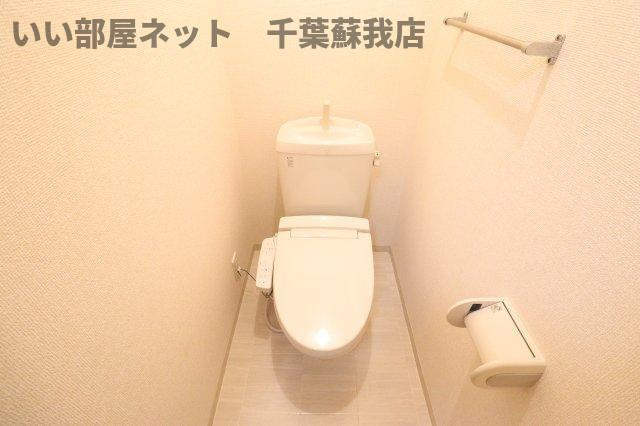 モナリエ港のトイレ|清潔感のあるトイレです