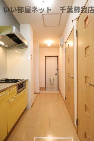 モナリエ港のキッチン|キッチンです