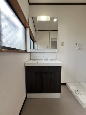 ☆★☆完成見学会開催中☆★☆千丁町戸建ての独立洗面台