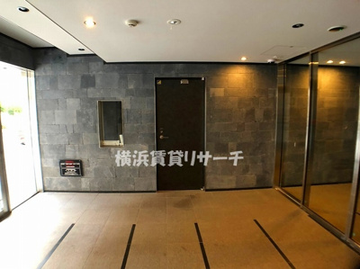  | スパシエソリデ横浜鶴見