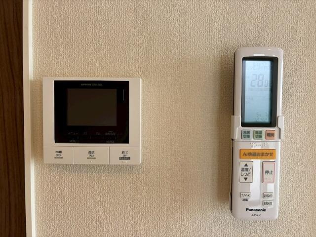 アビテ明大前のセキュリティ| モニター付きインターホンです