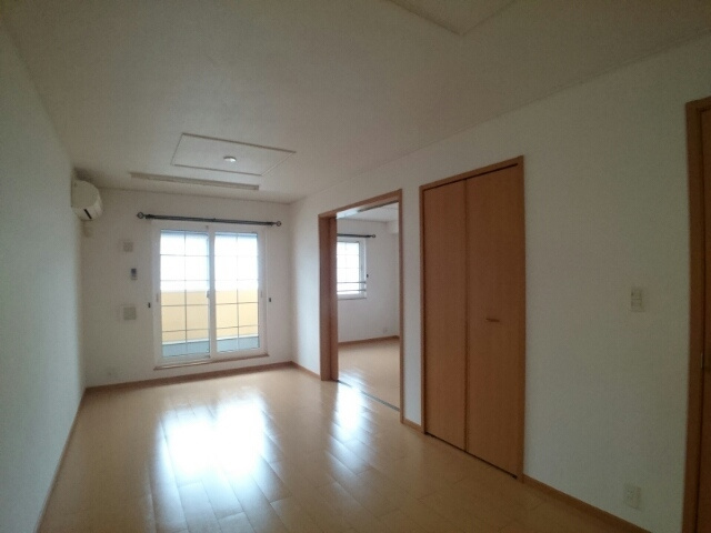 グリーンハウス　Ｃの居間・リビング|居室・リビング