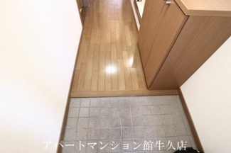 【玄関】 | グランセレッソ弐番館 | 玄関