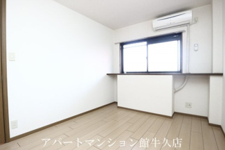 【寝室】 | グランセレッソ弐番館