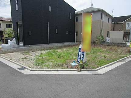 安佐南区八木８丁目の前面道路含む現地写真