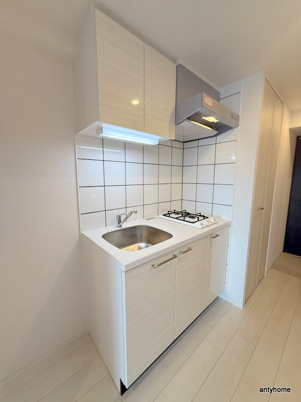 エスリード大阪エヴォルツ　仲介手数料無料のキッチン