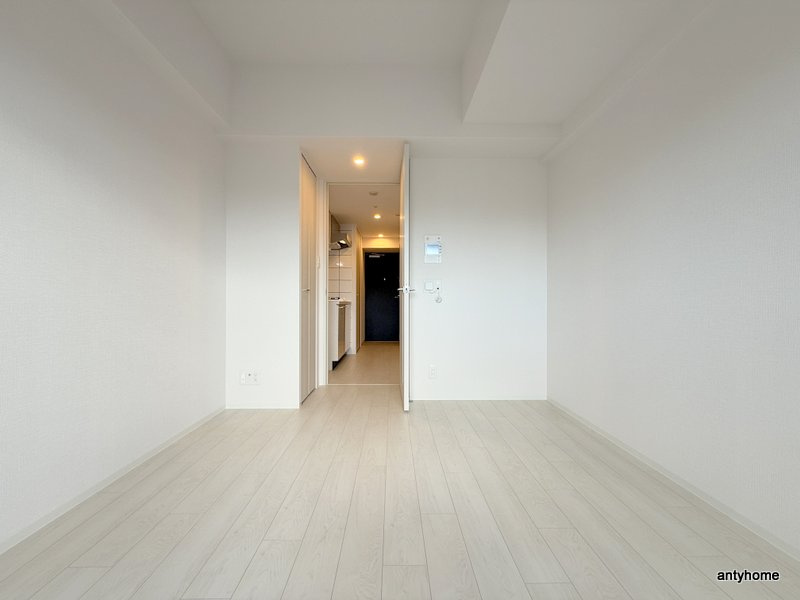 エスリード大阪エヴォルツ　仲介手数料無料の居間・リビング