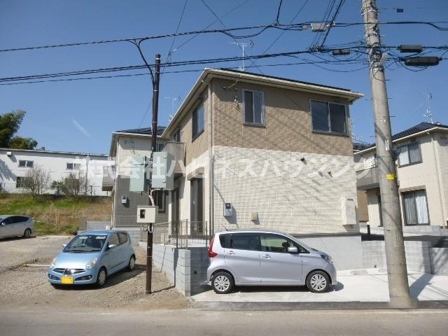 アビタシオンフーサ　Ｅ棟の駐車場|外観もきれいです