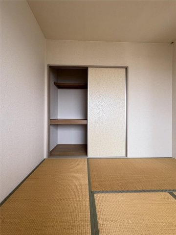 クロノス27飛田Ａ・Ｂの収納