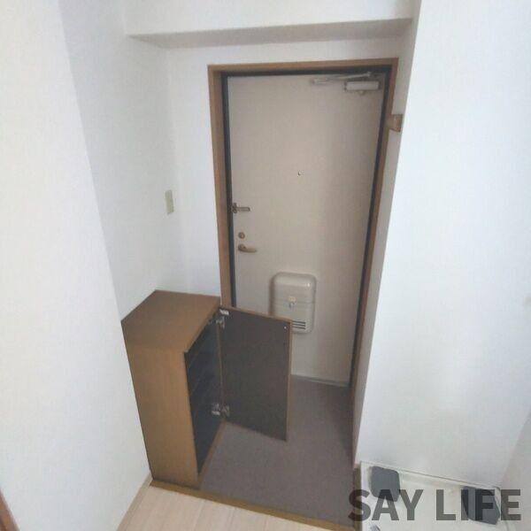 YHS光町の玄関